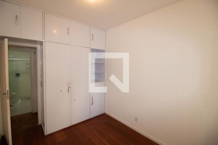 Quarto 1 de apartamento à venda com 3 quartos, 100m² em Copacabana, Rio de Janeiro