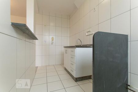 Cozinha de apartamento para alugar com 2 quartos, 50m² em Vila Campos Sales, Jundiaí
