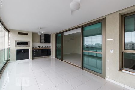Varanda de apartamento à venda com 4 quartos, 179m² em Barra da Tijuca, Rio de Janeiro
