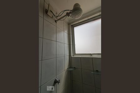 Banheiro de apartamento à venda com 2 quartos, 56m² em Gopoúva, Guarulhos