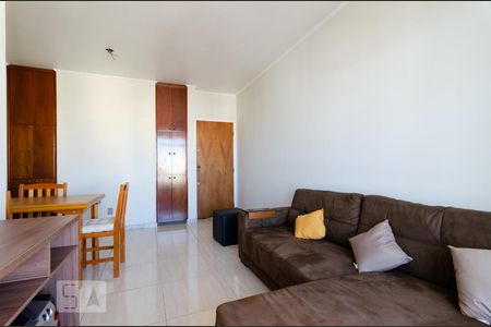 Sala de apartamento para alugar com 1 quarto, 61m² em Cambuí, Campinas