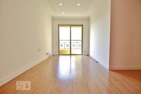 Sala de apartamento para alugar com 3 quartos, 65m² em Vila Morse, São Paulo