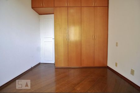 Quarto 1 de apartamento para alugar com 3 quartos, 65m² em Vila Morse, São Paulo