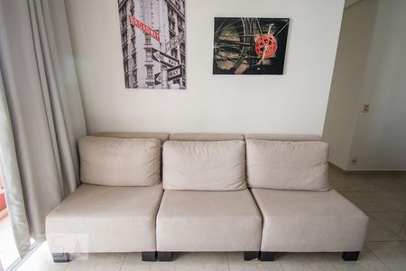 Sala de apartamento à venda com 3 quartos, 68m² em Baeta Neves, São Bernardo do Campo