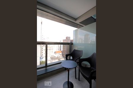 Varanda de kitnet/studio para alugar com 1 quarto, 28m² em República, São Paulo