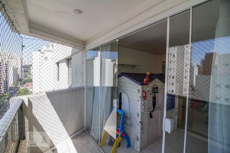 Varanda de apartamento para alugar com 2 quartos, 198m² em Perdizes, São Paulo