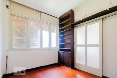 Quarto 1 de apartamento à venda com 3 quartos, 85m² em Copacabana, Rio de Janeiro