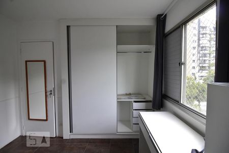 Detalhe do quarto de apartamento para alugar com 2 quartos, 62m² em Real Parque, São Paulo