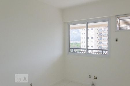 Quarto de apartamento para alugar com 2 quartos, 76m² em Barra da Tijuca, Rio de Janeiro