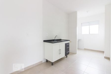 Cozinha de apartamento para alugar com 1 quarto, 42m² em Sítio do Morro, São Paulo