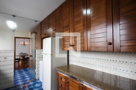 Apartamento para alugar com 211m², 2 quartos e 2 vagas Apartamento para alugar com 211m², 2 quartos e 2 vagasCozinha