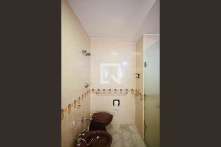 Apartamento para alugar com 211m², 2 quartos e 2 vagas Apartamento para alugar com 211m², 2 quartos e 2 vagasBanheiro suíte 2