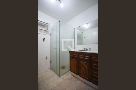 Apartamento para alugar com 211m², 2 quartos e 2 vagas Apartamento para alugar com 211m², 2 quartos e 2 vagasBanheiro