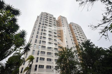 Apartamento para alugar com 211m², 2 quartos e 2 vagas Apartamento para alugar com 211m², 2 quartos e 2 vagasFachada