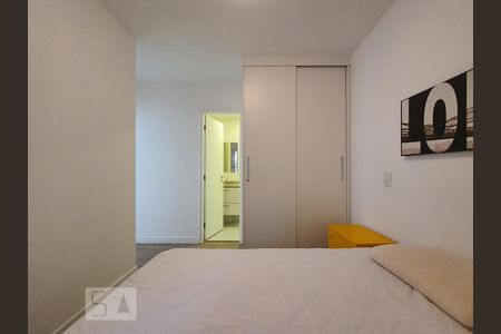 Suíte de apartamento para alugar com 2 quartos, 50m² em Liberdade, São Paulo