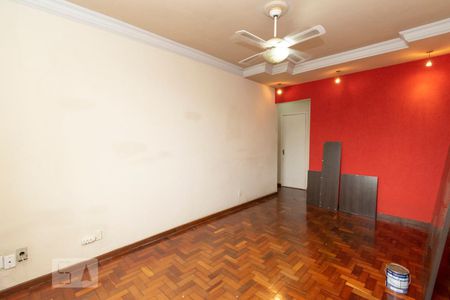 Sala de apartamento para alugar com 2 quartos, 69m² em São Domingos, Niterói