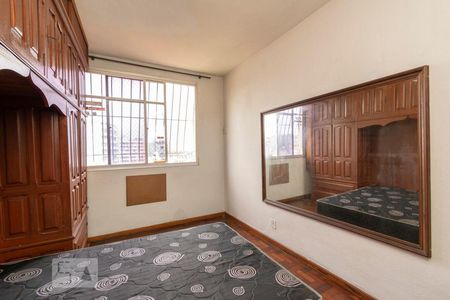 Quarto 1 de apartamento para alugar com 2 quartos, 69m² em São Domingos, Niterói