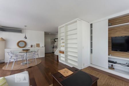 Apartamento à venda com 2 quartos, 120m² em Vila Olímpia, São Paulo