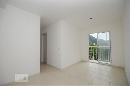 Sala de apartamento à venda com 3 quartos, 63m² em Jacarepaguá, Rio de Janeiro