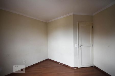 Quarto de apartamento à venda com 3 quartos, 109m² em Vila Suzana, São Paulo