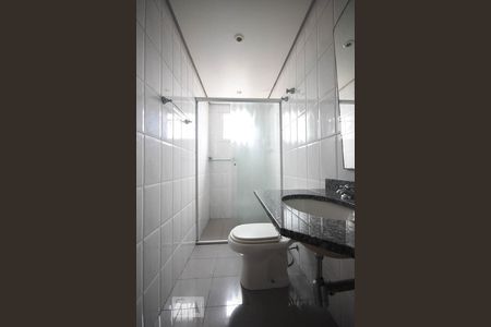 Detalhe do banheiro de apartamento à venda com 3 quartos, 109m² em Vila Suzana, São Paulo