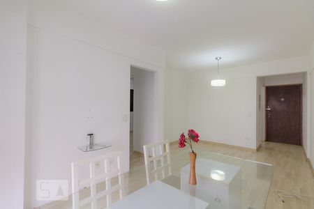 Sala de apartamento para alugar com 2 quartos, 70m² em Vila Mascote, São Paulo