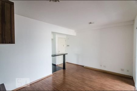 Sala de apartamento para alugar com 3 quartos, 70m² em Vila Carrão, São Paulo