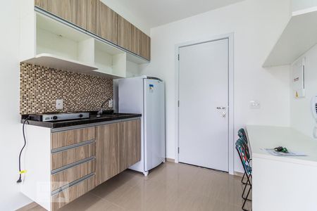 Cozinha de kitnet/studio para alugar com 1 quarto, 39m² em Barra Funda, São Paulo