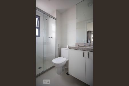 Banheiro  de kitnet/studio à venda com 1 quarto, 41m² em Sumarezinho, São Paulo
