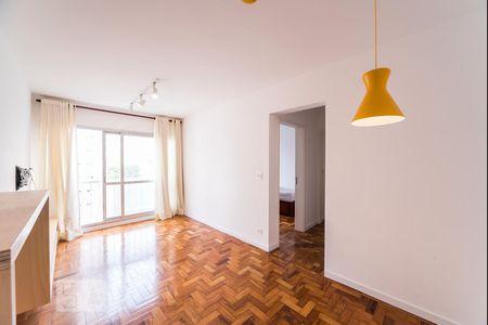 Sala de apartamento para alugar com 2 quartos, 58m² em Vila Uberabinha, São Paulo