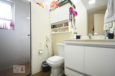 Banheiro de apartamento à venda com 2 quartos, 147m² em Vila Andrade, São Paulo
