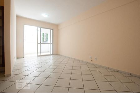 Sala de apartamento para alugar com 3 quartos, 88m² em Setor Bueno, Goiânia
