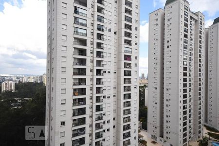 Vista de apartamento à venda com 3 quartos, 70m² em Vila Suzana, São Paulo