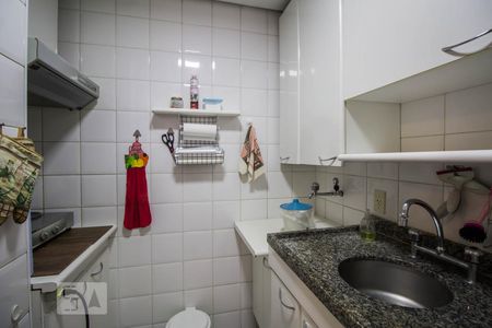 Cozinha de apartamento para alugar com 1 quarto, 40m² em Perdizes, São Paulo