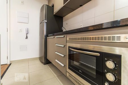 Cozinha de kitnet/studio para alugar com 1 quarto, 34m² em Água Branca, São Paulo