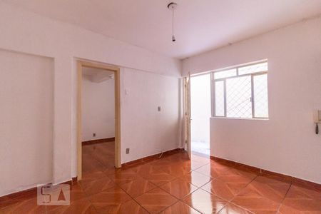 Sala de apartamento para alugar com 2 quartos, 25m² em Cidade Jardim, Belo Horizonte