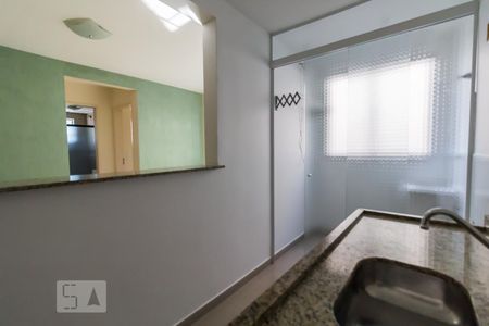 Cozinha de apartamento para alugar com 2 quartos, 47m² em Centro, Guarulhos