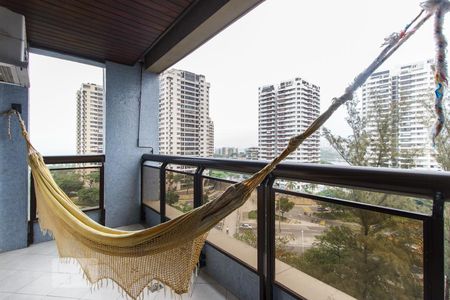 Sacada de apartamento à venda com 2 quartos, 70m² em Barra da Tijuca, Rio de Janeiro