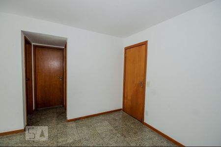 Sala de apartamento à venda com 4 quartos, 110m² em Freguesia (jacarepaguá), Rio de Janeiro