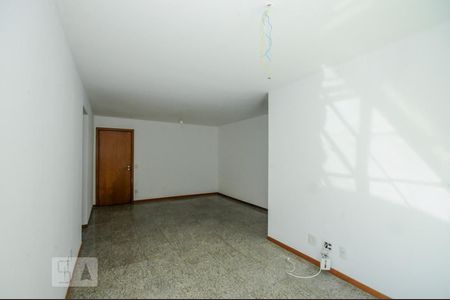 Sala de apartamento à venda com 4 quartos, 110m² em Freguesia (jacarepaguá), Rio de Janeiro