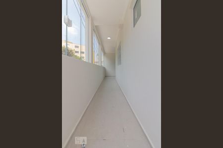 Área comum de apartamento para alugar com 1 quarto, 40m² em Vila Osasco, Osasco