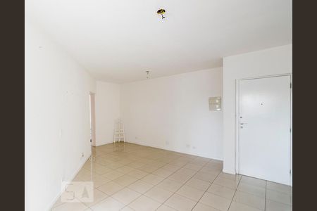 Sala de apartamento à venda com 2 quartos, 82m² em Campestre, Santo André