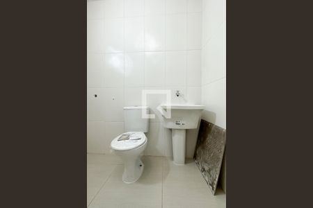 Banheiro de kitnet/studio à venda com 1 quarto, 31m² em Copacabana, Rio de Janeiro
