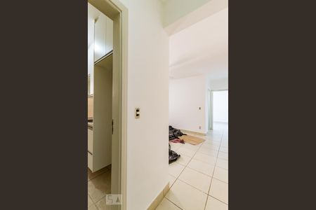 Entrada de apartamento para alugar com 1 quarto, 52m² em Jardim Proença, Campinas