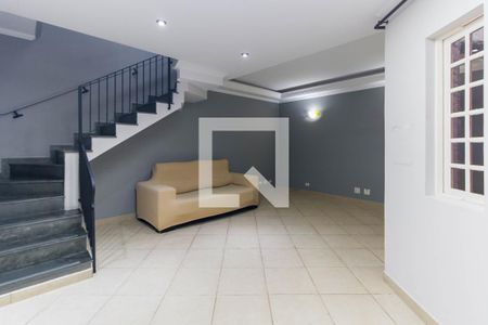 Sala de casa para alugar com 3 quartos, 130m² em Jardim Avelino, São Paulo