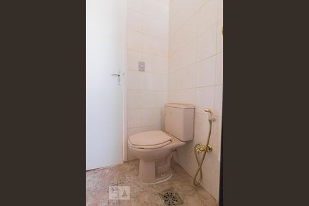 Banheiro de apartamento para alugar com 3 quartos, 90m² em Carlos Prates, Belo Horizonte