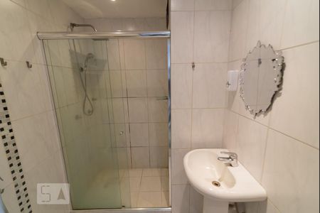 Banheiro de apartamento à venda com 1 quarto, 49m² em Vila Isabel, Rio de Janeiro