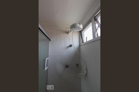 Banheiro de apartamento para alugar com 2 quartos, 73m² em Jardim Petrópolis, São Paulo