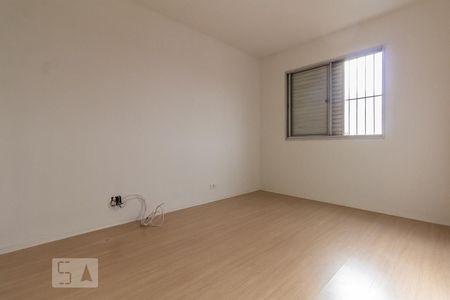 Quarto 1 de apartamento para alugar com 2 quartos, 73m² em Jardim Petrópolis, São Paulo