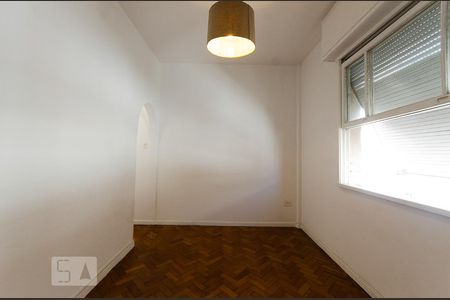 Sala de apartamento para alugar com 2 quartos, 70m² em Leblon, Rio de Janeiro